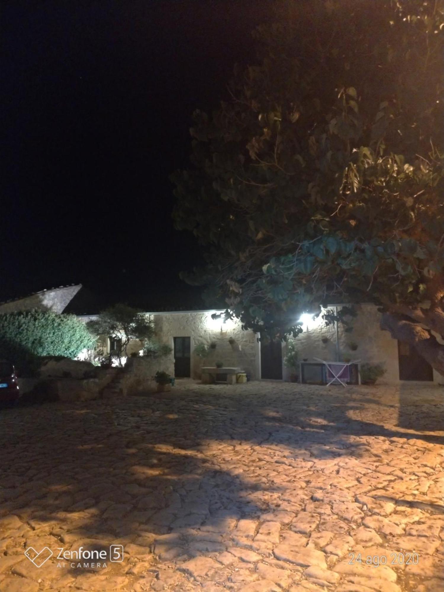 I Dammusi Villa Santa Croce Camerina Exterior photo